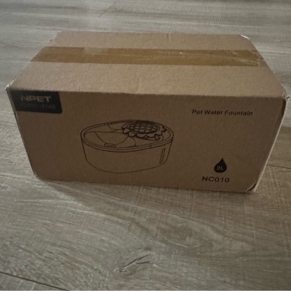 Cat water fountain - Picture 7 of 8